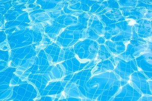 Eau de piscine propre